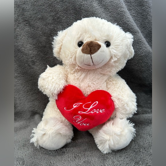 Bear “I love you” 8” BNWT - Picture 1 of 4
